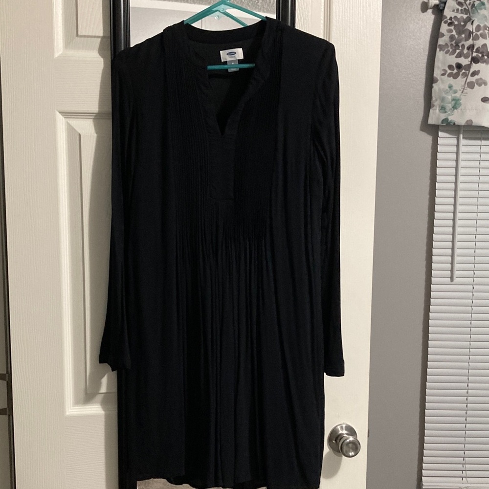 Old Navy Black Long Sleeve Dress
